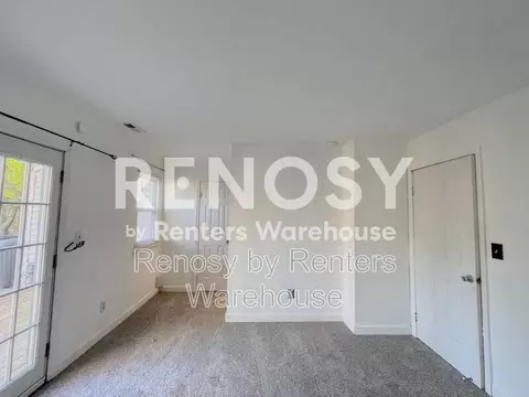 445 Falling Ln, Virginia Beach, VA 23454