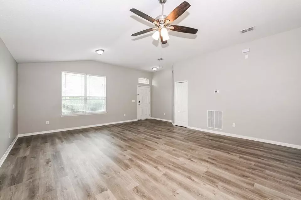  12586 Brookchase Ln, Jacksonville, FL 32225 photo 4