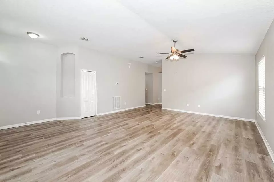  12586 Brookchase Ln, Jacksonville, FL 32225 photo 3