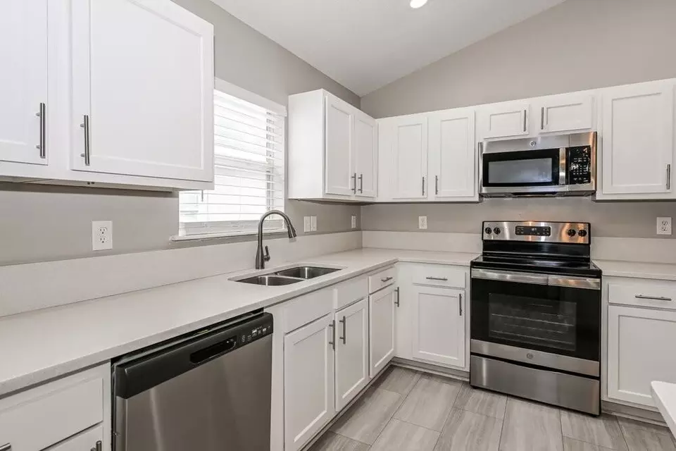  12586 Brookchase Ln, Jacksonville, FL 32225 photo 5