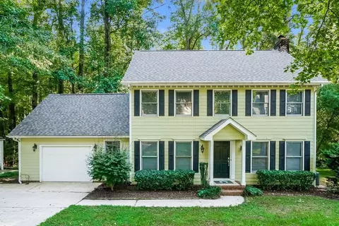 8821 Juaquin Ln, Raleigh, NC 27603