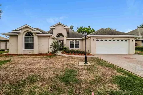 4749 Abaco Dr, Tavares, FL 32778