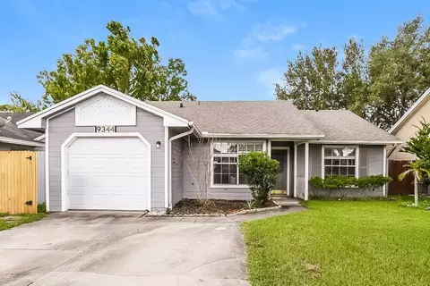 9344 Chandon Dr, Orlando, FL 32825