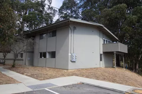 812 Quarry Rd #B, San Francisco, CA 94129