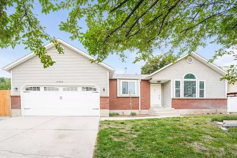 11959 S Aspen Ridge Rd, Sandy, UT 84094