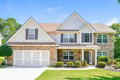 1024 Levista Dr, Locust Grove, GA 30248