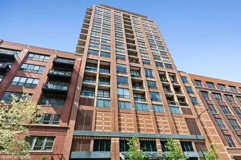 400 W Ontario St #708B, Chicago, IL 60654