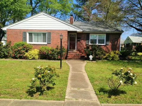 937 Florida Ave, Portsmouth, VA 23707