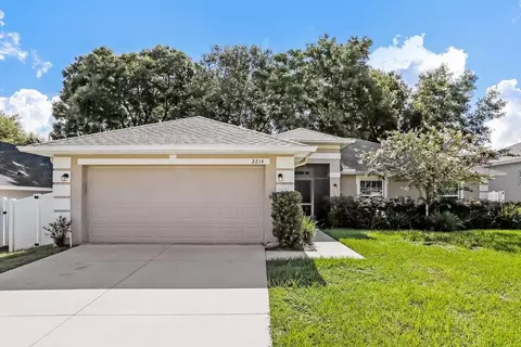 2214 Angel Fish Loop, Leesburg, FL 34748