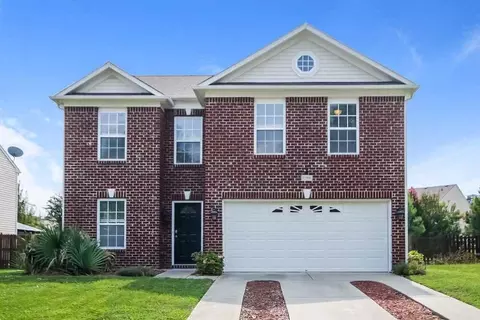 12916 Silvaire Farm Rd #3, Charlotte, NC 28278