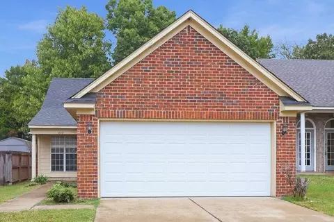 640 Amber Ln, Southaven, MS 38671