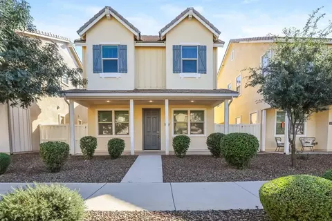 3710 E Robert St, Gilbert, AZ 85295