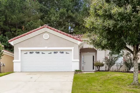 106 Garden Walk, Stockbridge, GA 30281