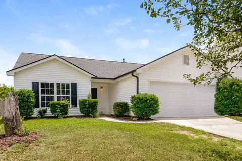 1108 Jordans Pond Ln, Charlotte, NC 28214