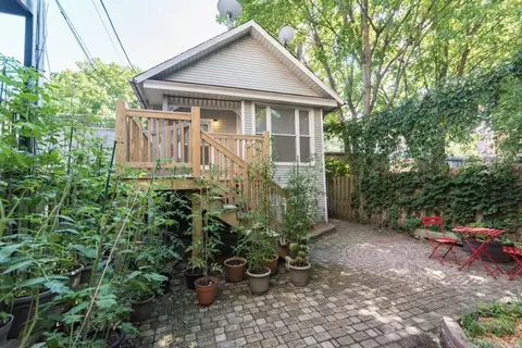 1043 W Grace St #CH, Chicago, IL 60613