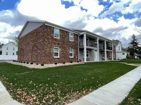 331 W Washington St, Medina, OH 44256