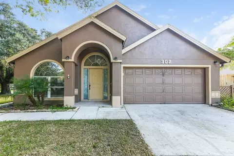 302 Laurel Cove Ct, Clermont, FL 34711