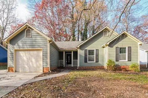 7317 Rockwood Forest Ln, Charlotte, NC 28212