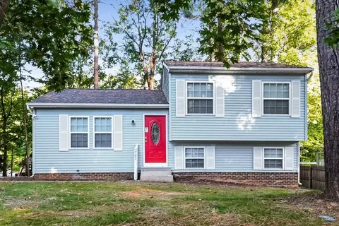 707 Middleton Ave, Cary, NC 27513