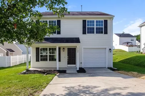 1109 Ametrine Ln, Dallas, NC 28034