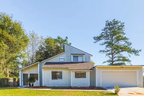 8461 Boysenberry Ln, Jacksonville, FL 32244