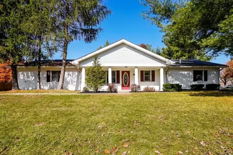 5112 Beechwood Rd, Avon, IN 46123
