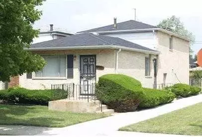 10059 S La Salle St #1, Chicago, IL 60628