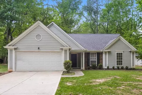 8391 Taylor Rd, Riverdale, GA 30274