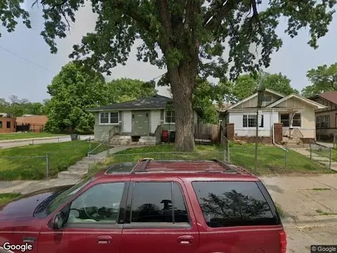 2330 Irving Ave N, Minneapolis, MN 55411