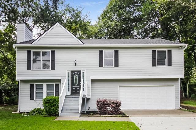 4684 Emerald Willow Dr, Acworth, GA 30101