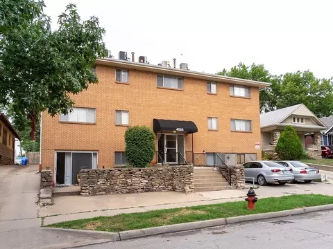 4526 Jefferson St, Kansas City, MO 64111