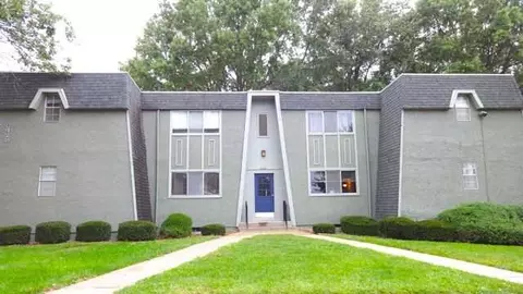8342 Wedd St, Overland Park, KS 66212