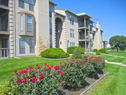 5417 NW 85th St, Kansas City, MO 64154