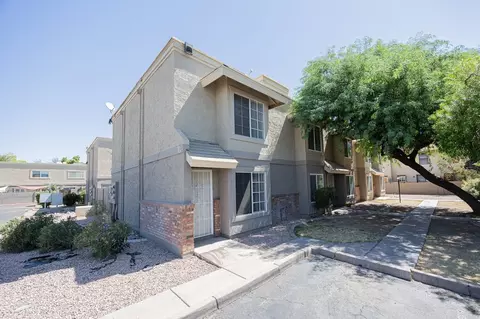 1055 W 5th St #18, Tempe, AZ 85281