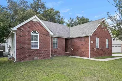 2431 English Hill Dr, Murfreesboro, TN 37130