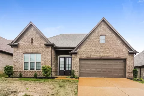 140 Hidden Meadows Ln, Oakland, TN 38060