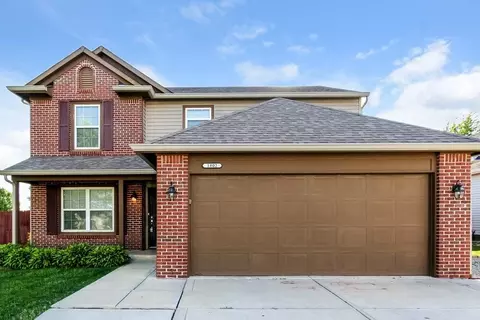 1802 Turning Leaf Dr, Franklin, IN 46131