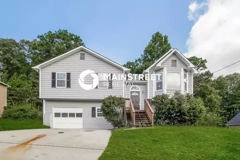 219 Hampton Dr, Dallas, GA 30132