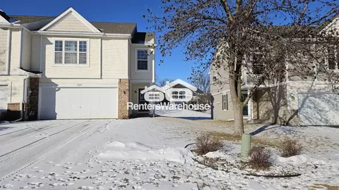 7648 Century Blvd, Chanhassen, MN 55317
