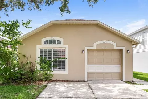 30250 Rattana Ct, Wesley Chapel, FL 33545