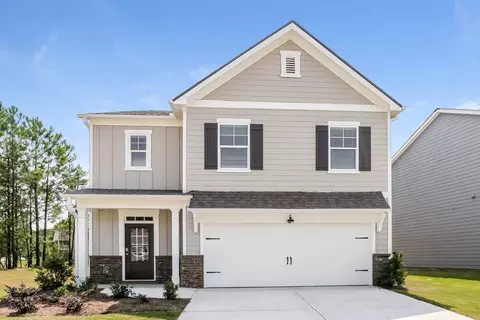 1074 Shadow Glen Dr, Fairburn, GA 30213