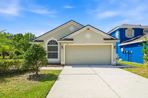 7875 Bristol Park Dr, Apollo Beach, FL 33572