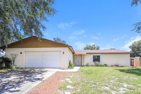 3716 Greenford St, Bloomingdale, FL 33596