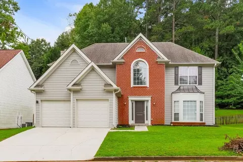 5667 Lake Trce, Lithonia, GA 30058