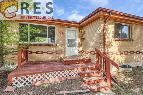1225 S Ames St, Lakewood, CO 80232