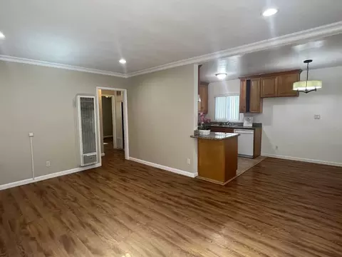 13953 Vanowen St, Los Angeles, CA 91405