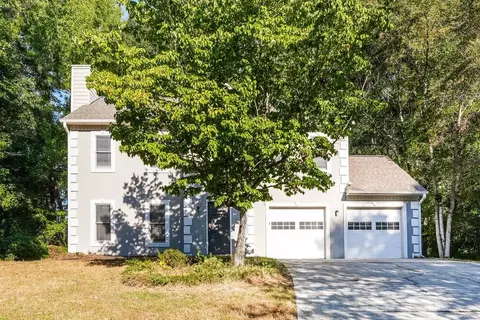 3280 Pond Ridge Trl, Snellville, GA 30078