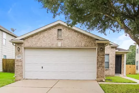 22831 Twisting Pine Dr, Spring, TX 77373