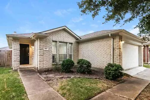4011 Teal Vista Ct, Fresno, TX 77545