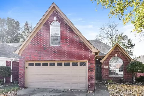 8457 Regal Bend Dr, Olive Branch, MS 38654